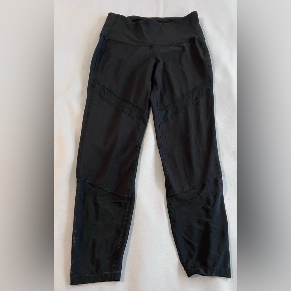 OLD NAVY ACTIVE WOMENS SIZE MEDIUM BLACK WORKOUT LEGGINGS PANTS ACTIVE